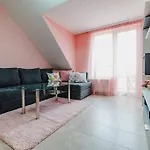 Apartment New & Comfortable In Center